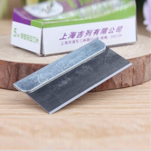It is a Single Edge Safety Razor Blade For Frame Cutting Polarizer Film Remover Mobile Phone Repair Tools In Pakistan available at hallroad.pk at a cheap price.